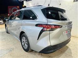 تويوتا سيينا